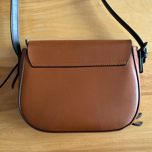 Cross body bag - Picture 4 of 5